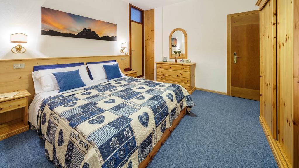 Hotel Roma Сан-Вито-ди-Кадоре Номер фото